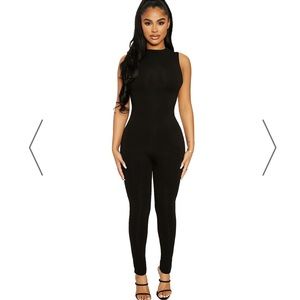 NWOT Naked Wardrobe THE NW SLEEVELESS JUMPSUIT
